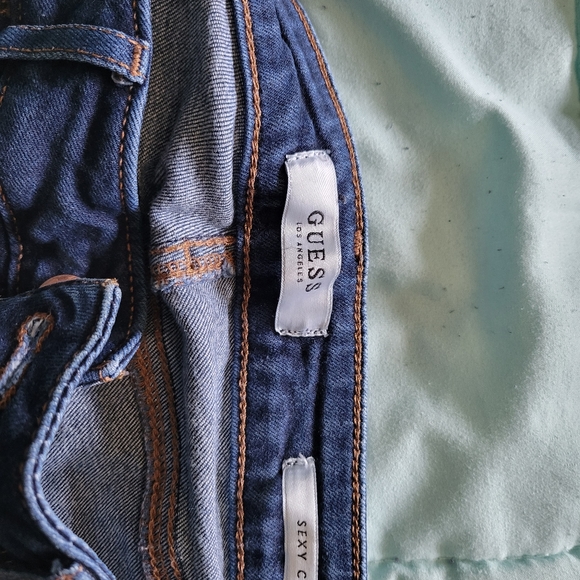 Guess jeans - Picture 3 of 3